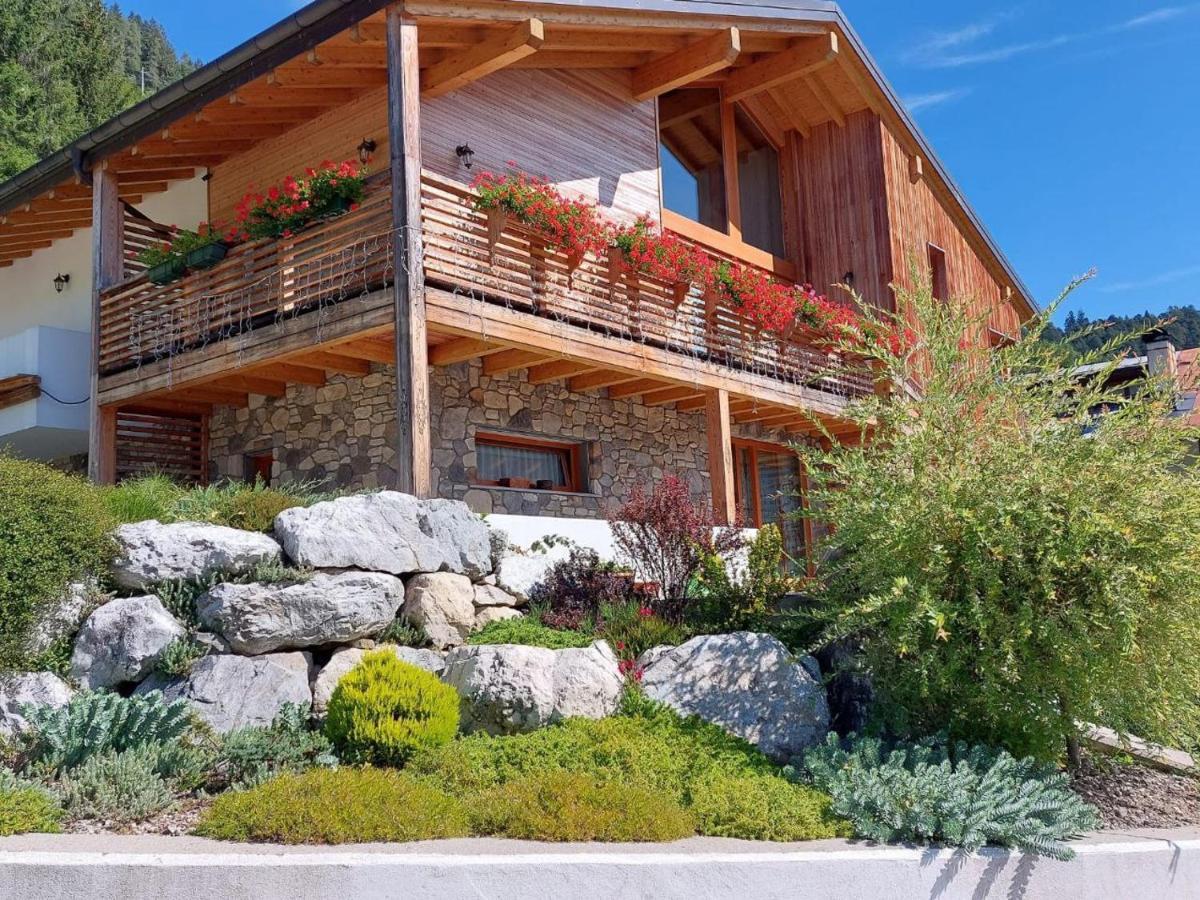 Reggia Al Sole Apartment Pieve di Cadore Bagian luar foto